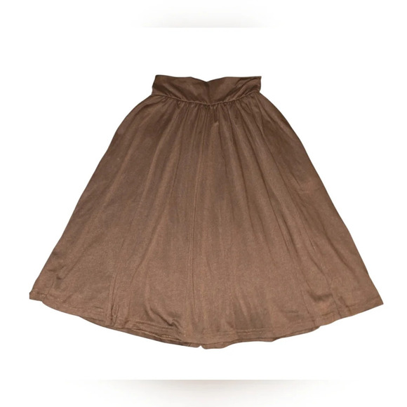 evervibe Dresses & Skirts - Womens Evervibe, size medium, brown skirt with pockets NEW WITH TAGS!